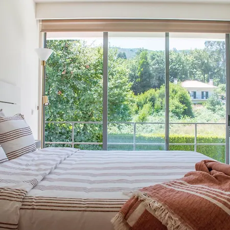 Just Like - Bonnie Vila *