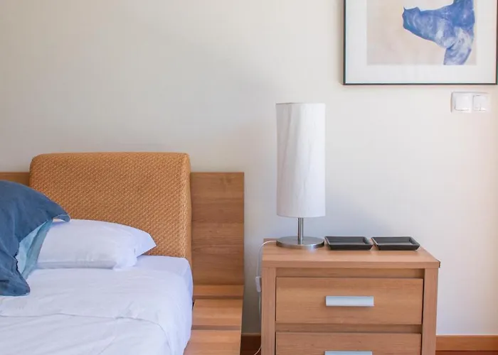 Just Like - Bonnie Vila Venade