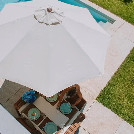 فيلة Just Like - Bonnie كامينيا