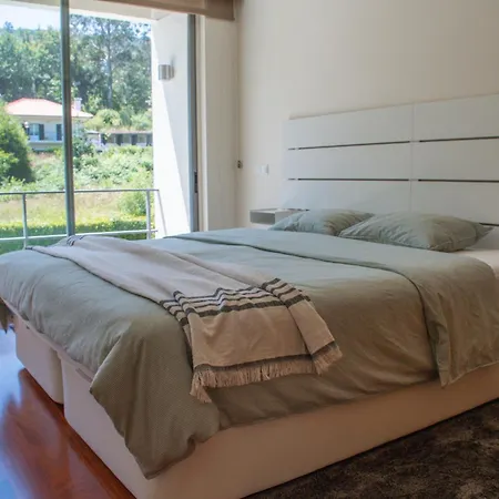 Just Like - Bonnie *