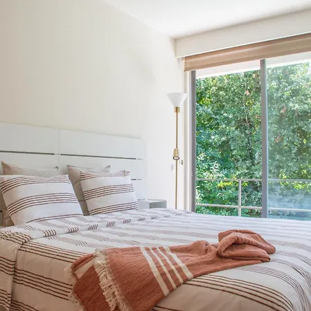 Just Like - Bonnie Villa