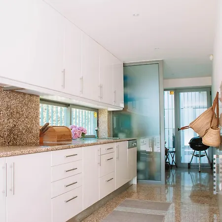 Just Like - Bonnie فيلة كامينيا