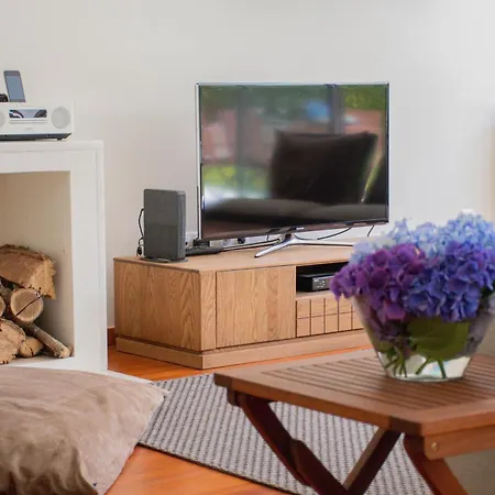 Just Like - Bonnie *