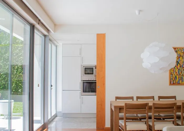 Just Like - Bonnie * Caminha